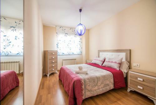 Apartamento Enjoygranada Emir 3a - Piscina, Gym & Parking