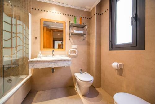 Apartamento Enjoygranada Emir 3a - Piscina, Gym & Parking