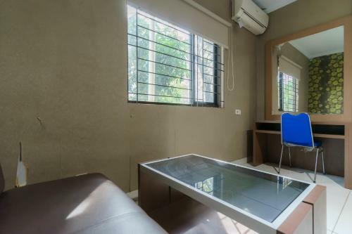 Hotel Koolkost @ Taman Simprug Cikarang