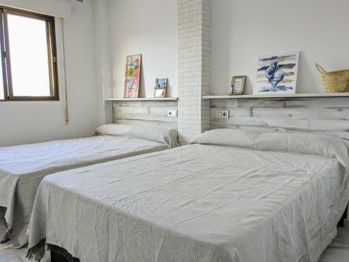 Apartamento Salobre�a - Primera L�nea de Playa Junto Al Paseo Mar�timo