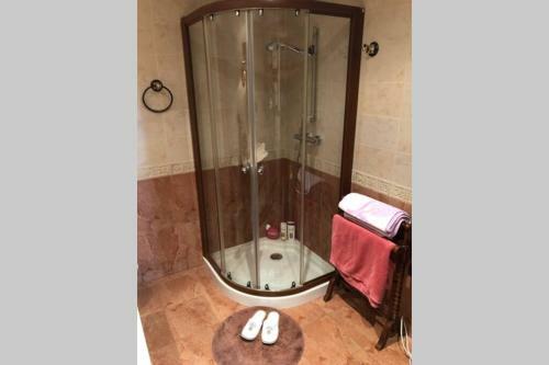 Casa Con Jard�n Granada, F�cil Aparcamiento Calle