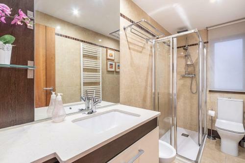 Tuguest Casta�eda Apartment