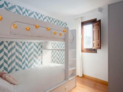 Villa Cozy House With Parking Included