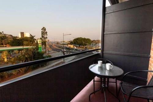 Hostal Kingsford Riverside Inn