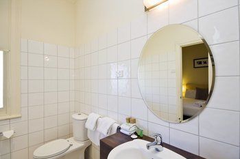Grand Pacific Hotel & Apartments
