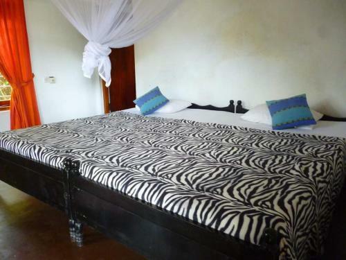 Hostal Whiteflowerhomestayella