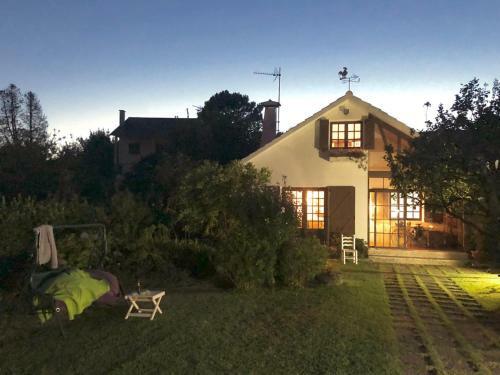 Apartamento Casa de Rilo ,para 6/8 En La Playa de Nerga