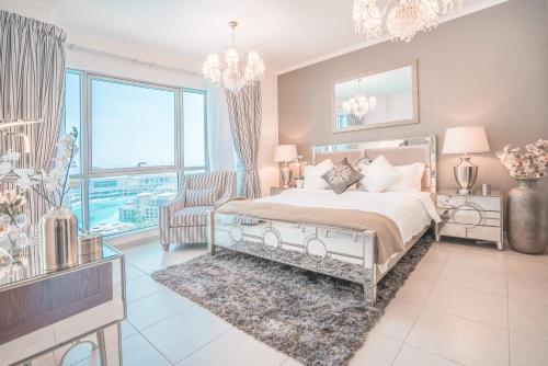 Elite Royal Apartment - Burj Residences T5