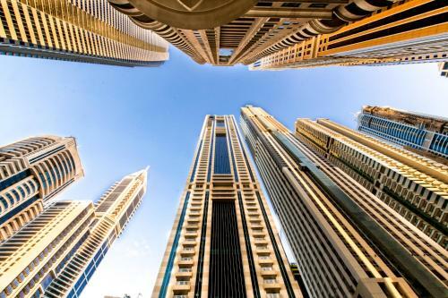 Studio For Ladies In Dubai Marina 302 R3