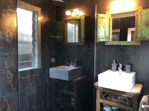 Apartamentos Five 3 Five