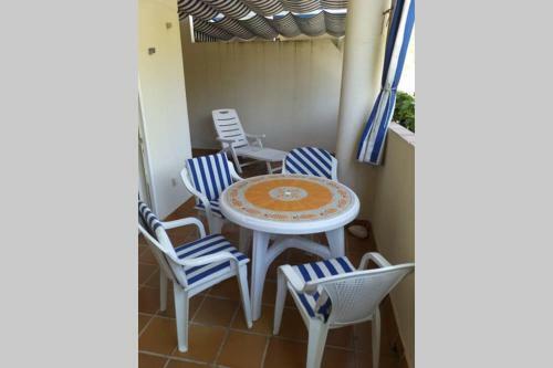Apartamento Edificio Santana II