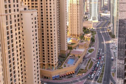 Apartamento Continental Tower, Dubai Marina - Luton Vacation Homes