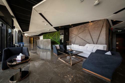 Monarch Hotel Amman