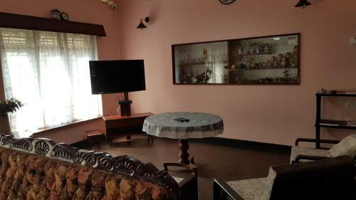 Hostal Charakama Guest Bungalow - Gampaha