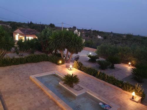 Villa Ca�n Roser