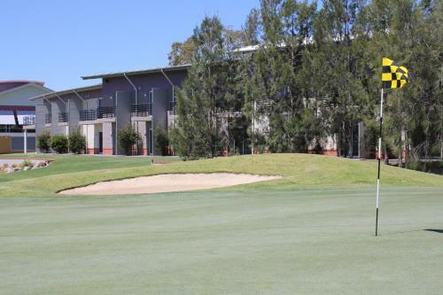 Hotel Springs Resorts Shoalhaven