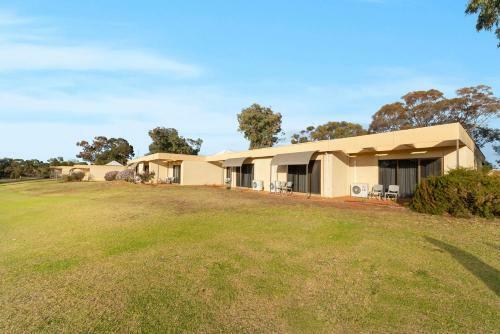 Barmera Country Club Motor Inn