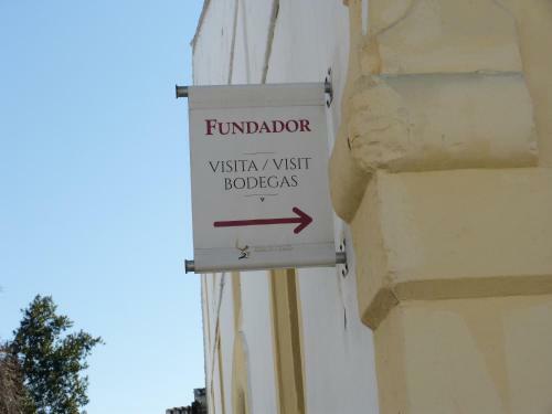 Apartamento Cream Loft. Siente Jerez. Parking+wifi+netflix