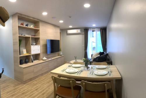 Apartamento Glory Sukhumvit -asoke- Prompong- Bts- Mrt