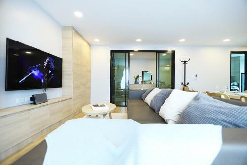Apartamento Glory Sukhumvit -asoke- Prompong- Bts- Mrt