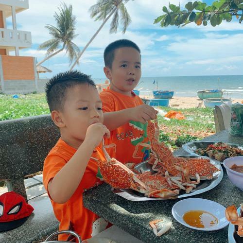Nooi Homestay Living