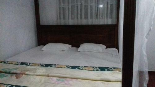 Kumara Villa W M