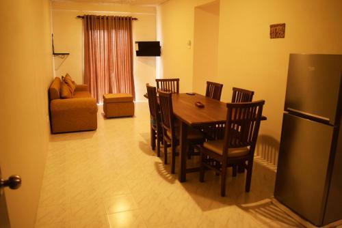 Apartment At Richmond Hill Residencies