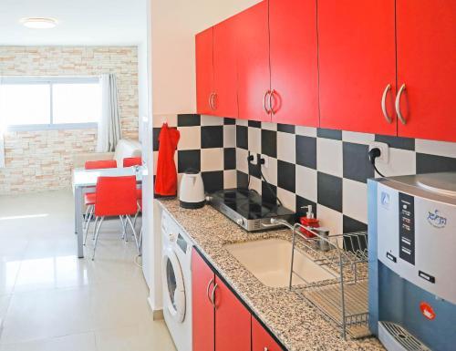 Apartamento ? Amazing View ? Relaxing Balcony ? Quiet ?