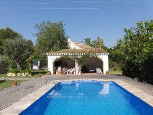 Villa Los Almendros