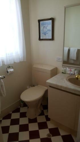 Hostal Anchorage Guest House And Self-contained Accommodation
