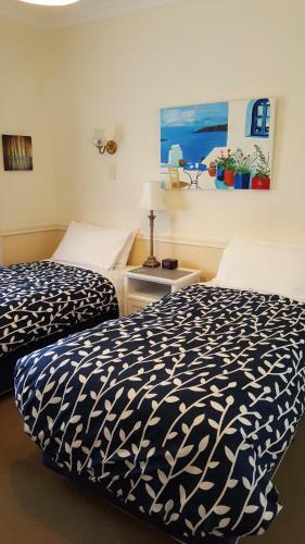 Hostal Anchorage Guest House And Self-contained Accommodation