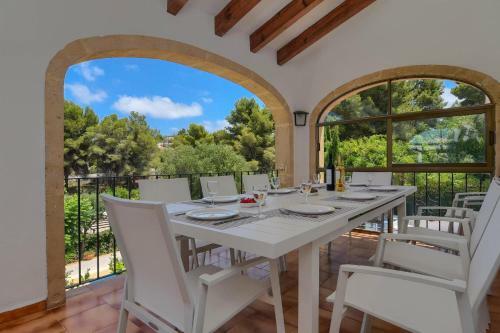 Villa Margarita - A Tranquil Oasis With Large Private Pool