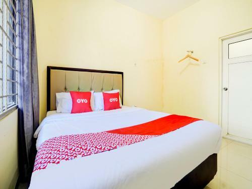 Hotel Oyo 90052 Star House