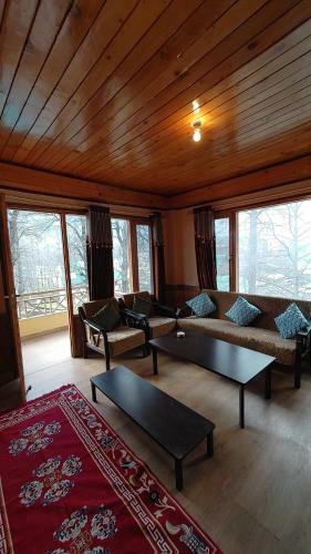 Jugni's Homestay