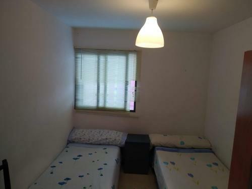 Apartamento Cosy Flat For Comfy Stay - Gib Rock View 3