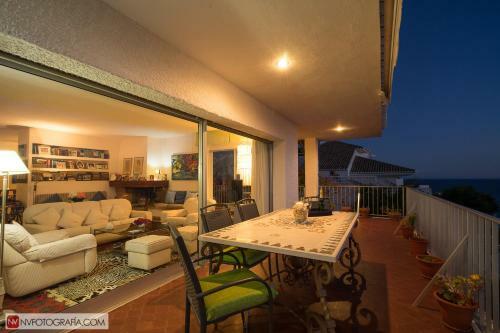 Villa Sobre El Mar Albor�n