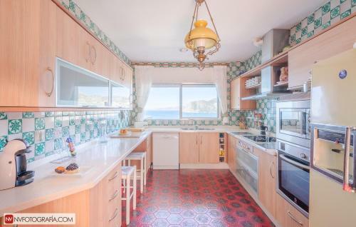 Villa Sobre El Mar Albor�n