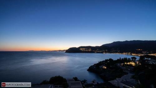 Villa Sobre El Mar Albor�n