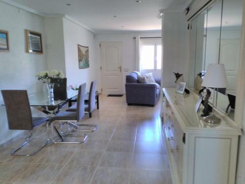 Hostal La Marina Bed & Breakfast