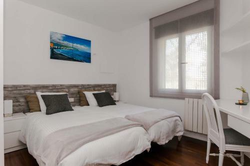 The Circular Villa - Jacuzzi, Hiking & Vineyards