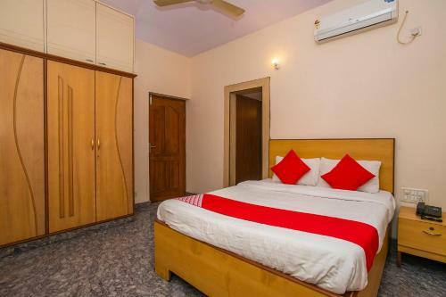 Apartamentos Oyo 24118 Slv Enterprises