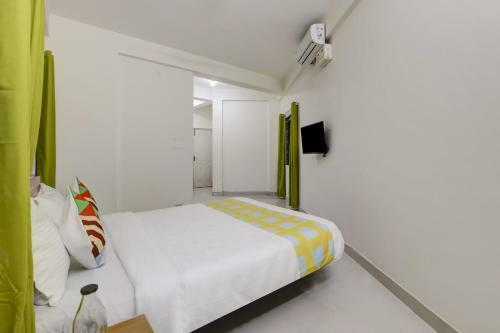 Hostal Oyo 79887 The Purple Orchid Stay