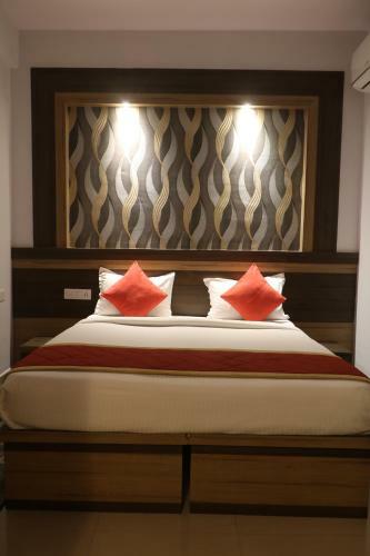 Hotel Flora Suites