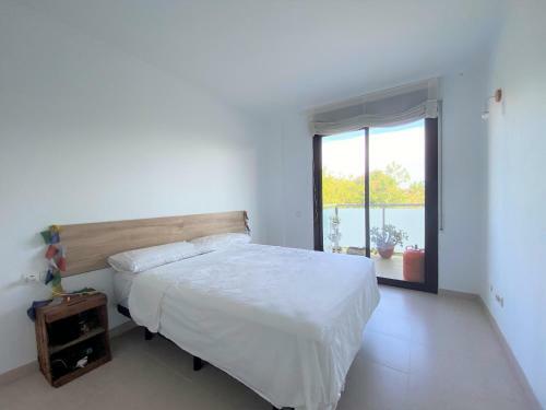 R120 - Apartamento Con AC A 50m de La Playa