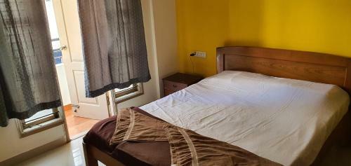 Apartamento Bangalore -1920 Yellow Stone