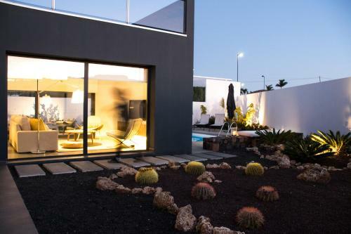 Sunrise Chalet Casilla de Costa