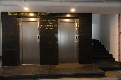Hotel Champion Gateway
