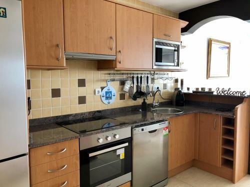 Apartamento Pineda Beach 1a L�nea de Mar & Parking