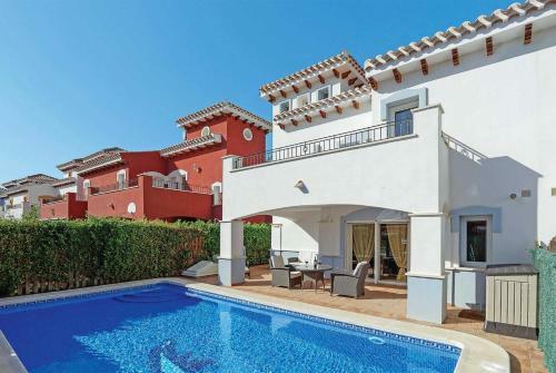 Villa Alcalde 526