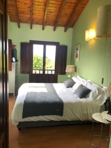 Casa Frente A Los Bufones de Pria